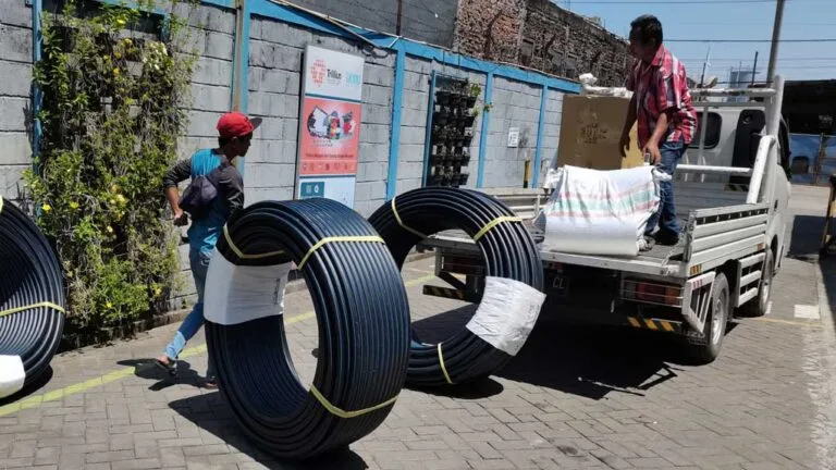 Supplier Pipa HDPE Terpercaya : PIPAPLASTIK.COM